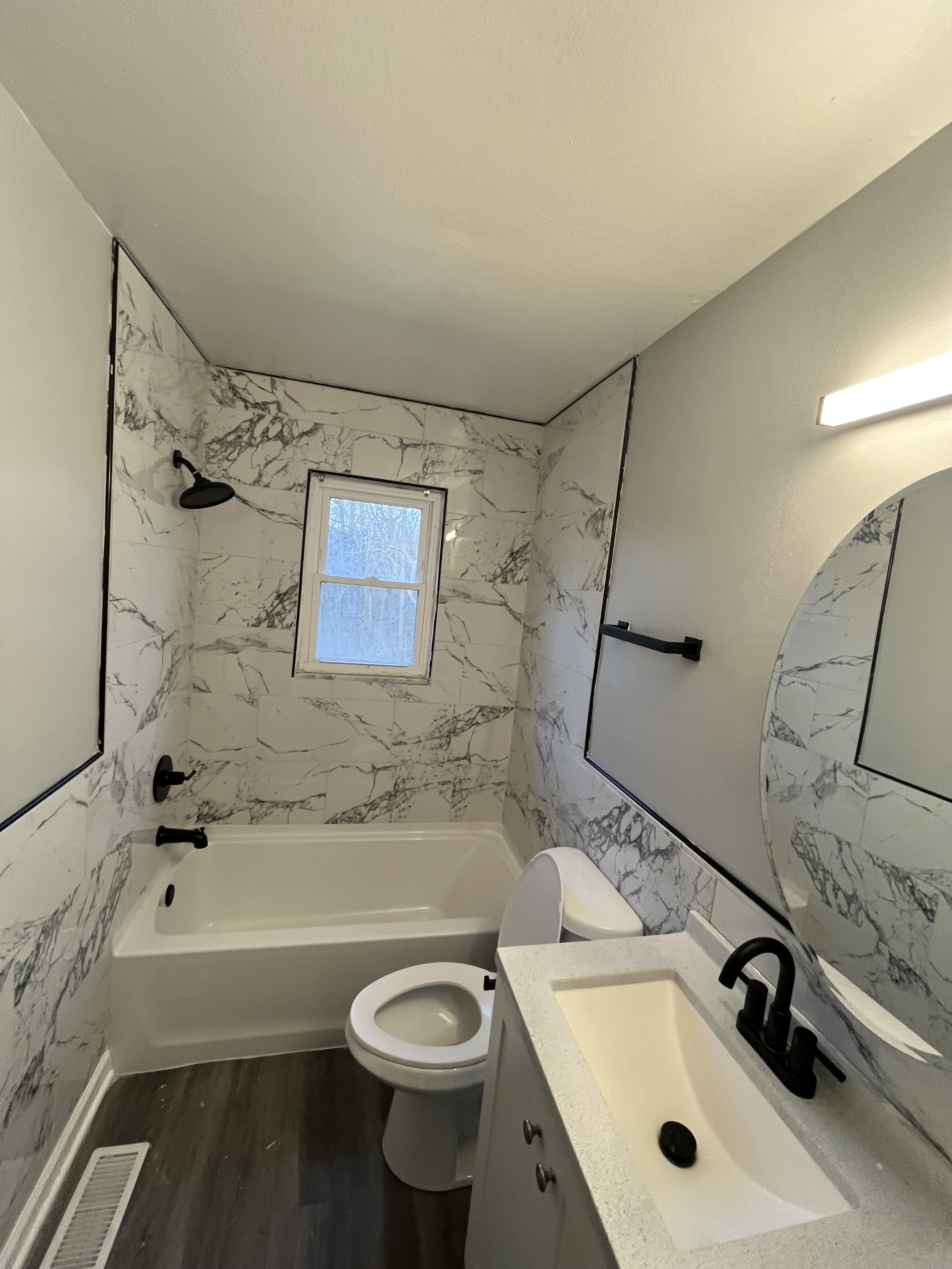 2984 Benchwood Road - 1